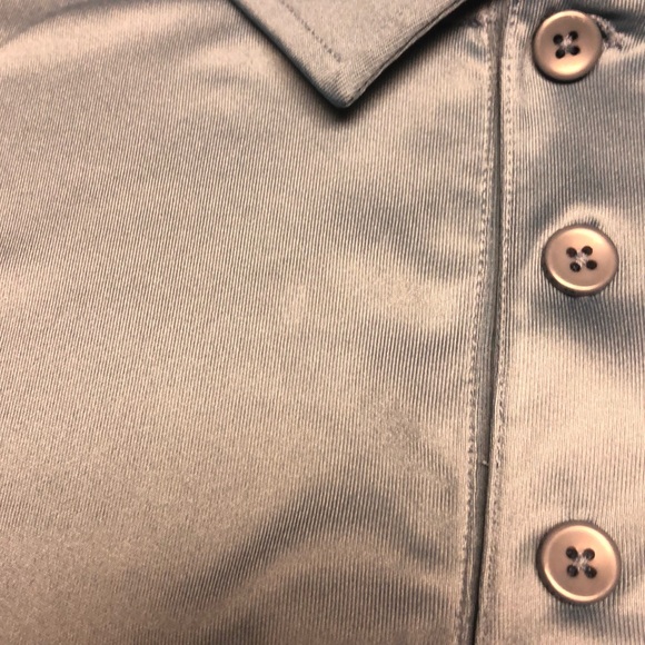 One Blue Big Striped Pattern Under Armour Heat Gear Polo - Picture 5 of 6